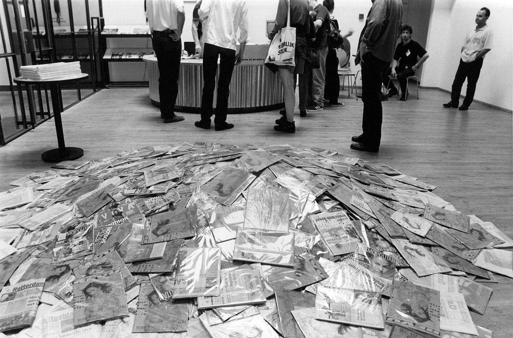 5000 of Political News, Europa e solo una parola?,  European Biennale of Young Artists, Pisa, 1997